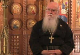 Monje Ortodoxo Prohibido de Facebook Dice que el Internet Es —Un Gran Vehículo para los Esfuerzos del Malvado—